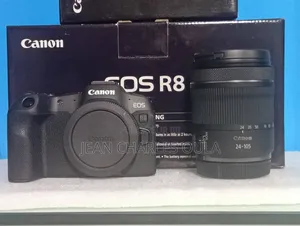 Canon EOS R8 + RF 24-105mm