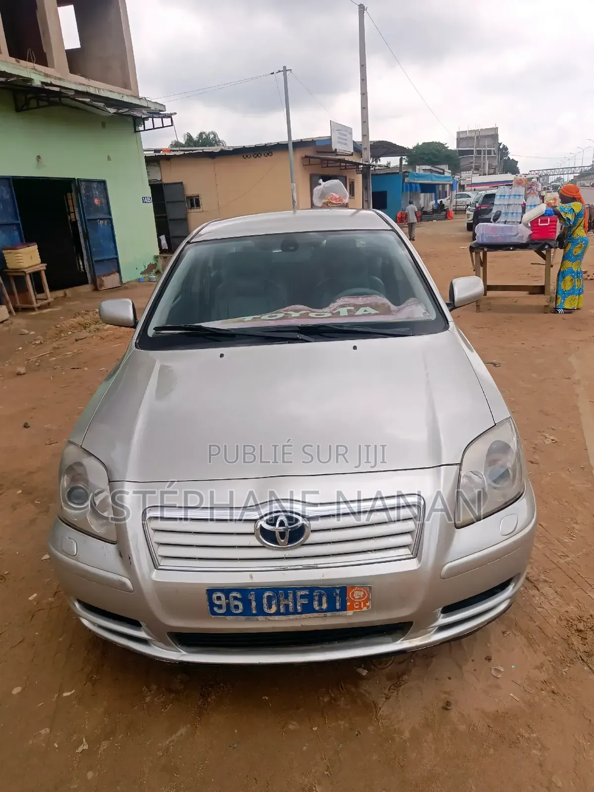 Toyota Avensis 2005 Rouge