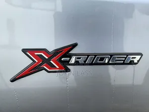 Nouveau Isuzu D-MAX 2026 Gris