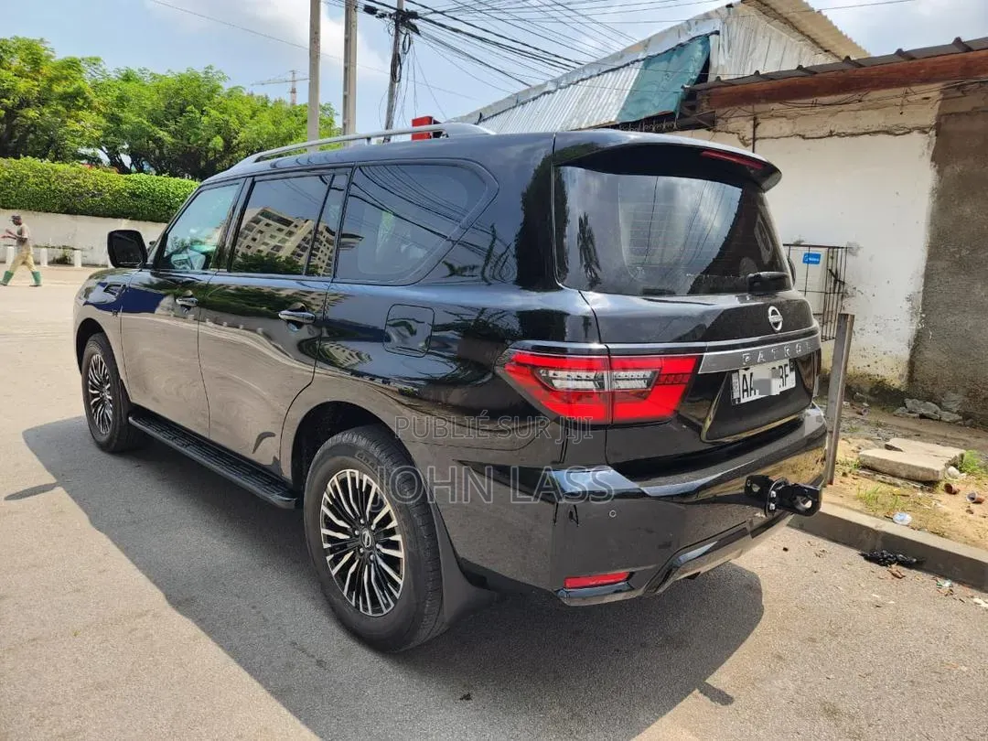 Nissan Patrol 2024 Noir