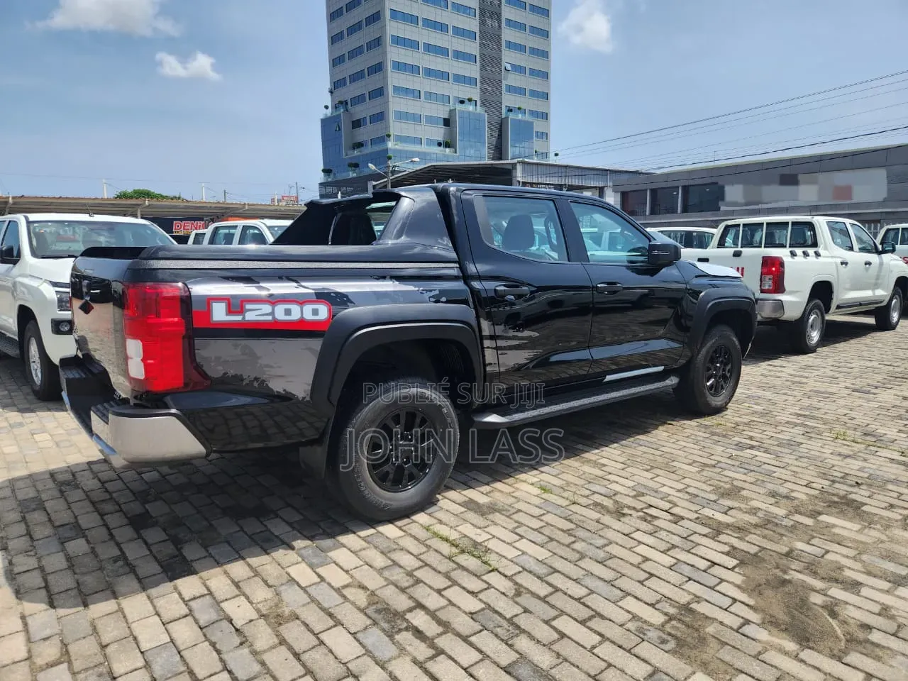 Mitsubishi L200 2025 Noir