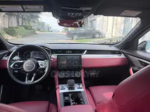 Jaguar F-Pace R-Dynamic S P400 AWD 2025 Blanc