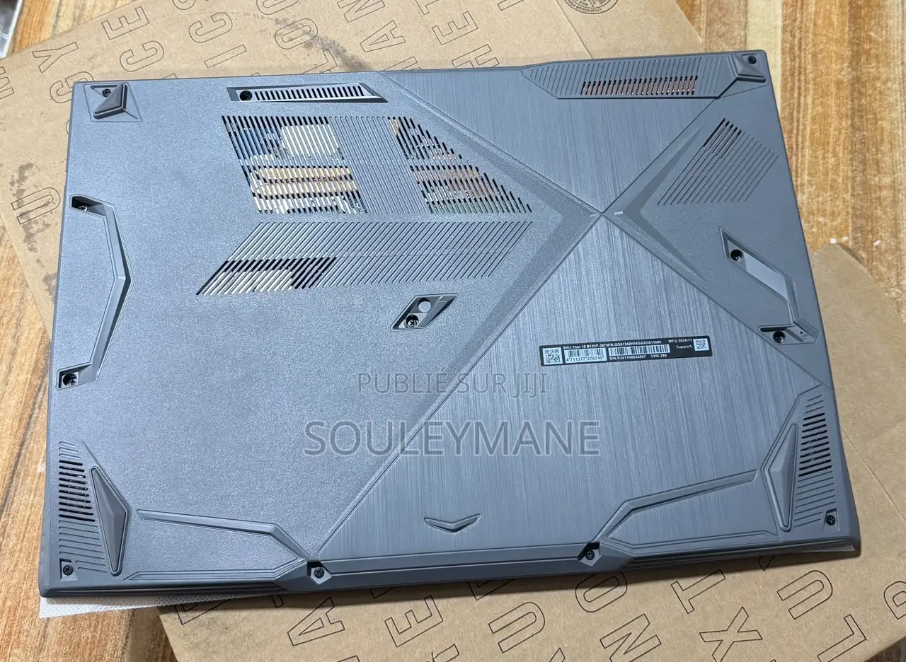 Nouveau Ordinateur portable MSI MSI Sword 15 24GB Intel Core i5 SSD 1T