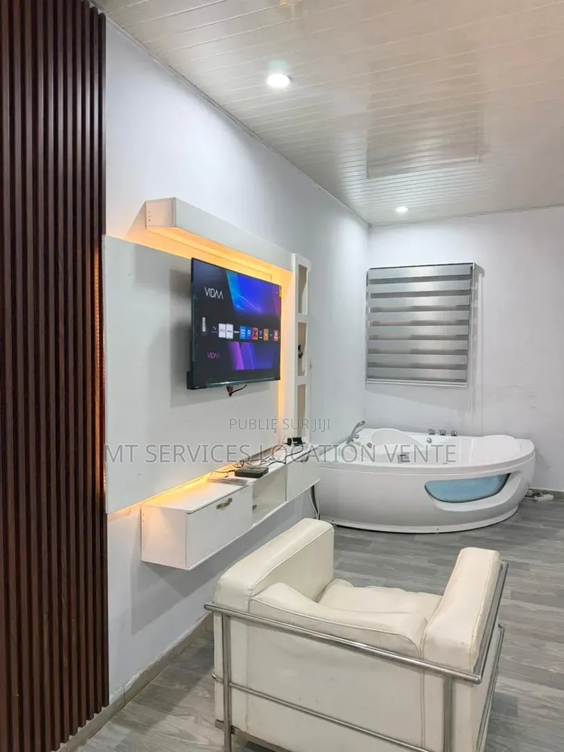 Meublé 1chbre Appartement dans Mt Service, Cocody à Louer