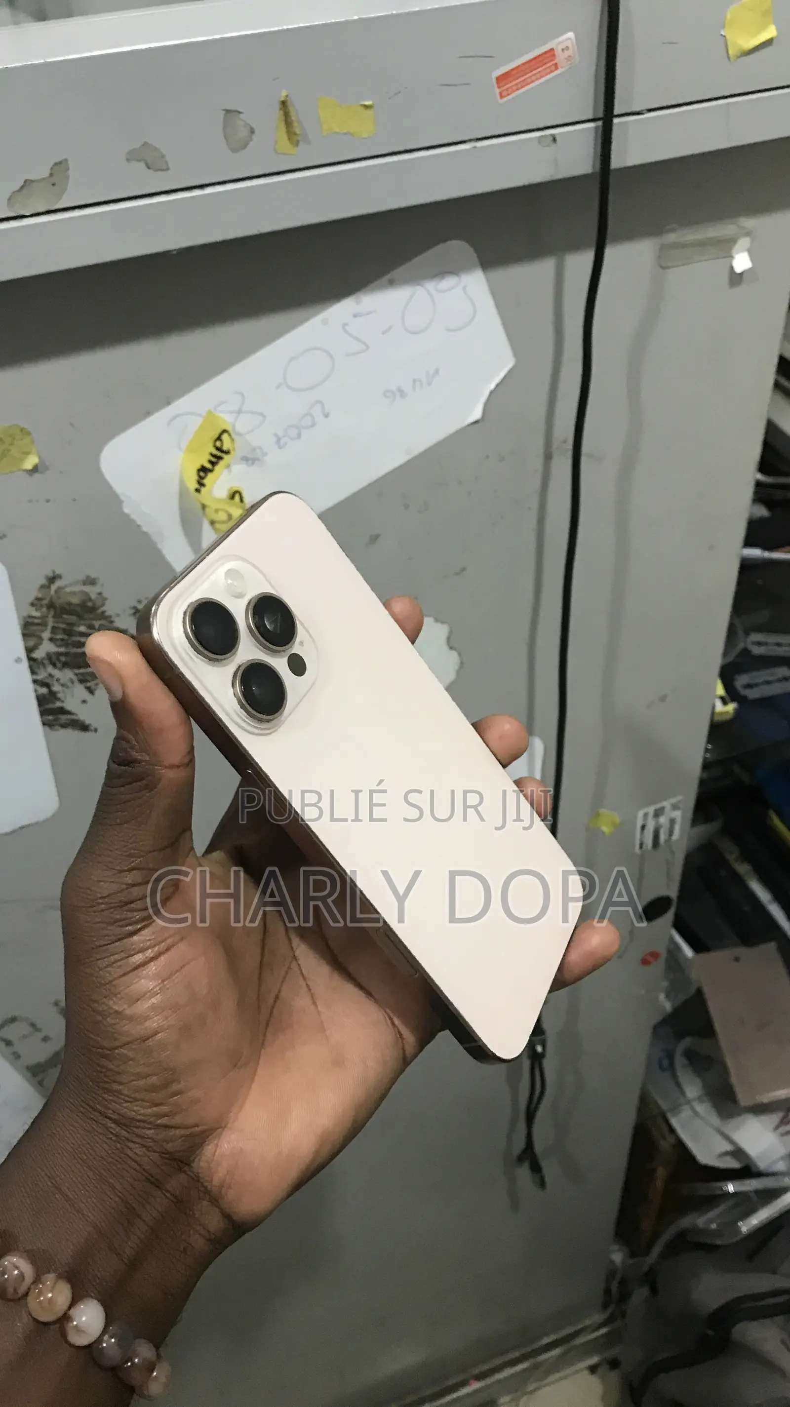 Apple iPhone 16 Pro Max 256 GB Doré
