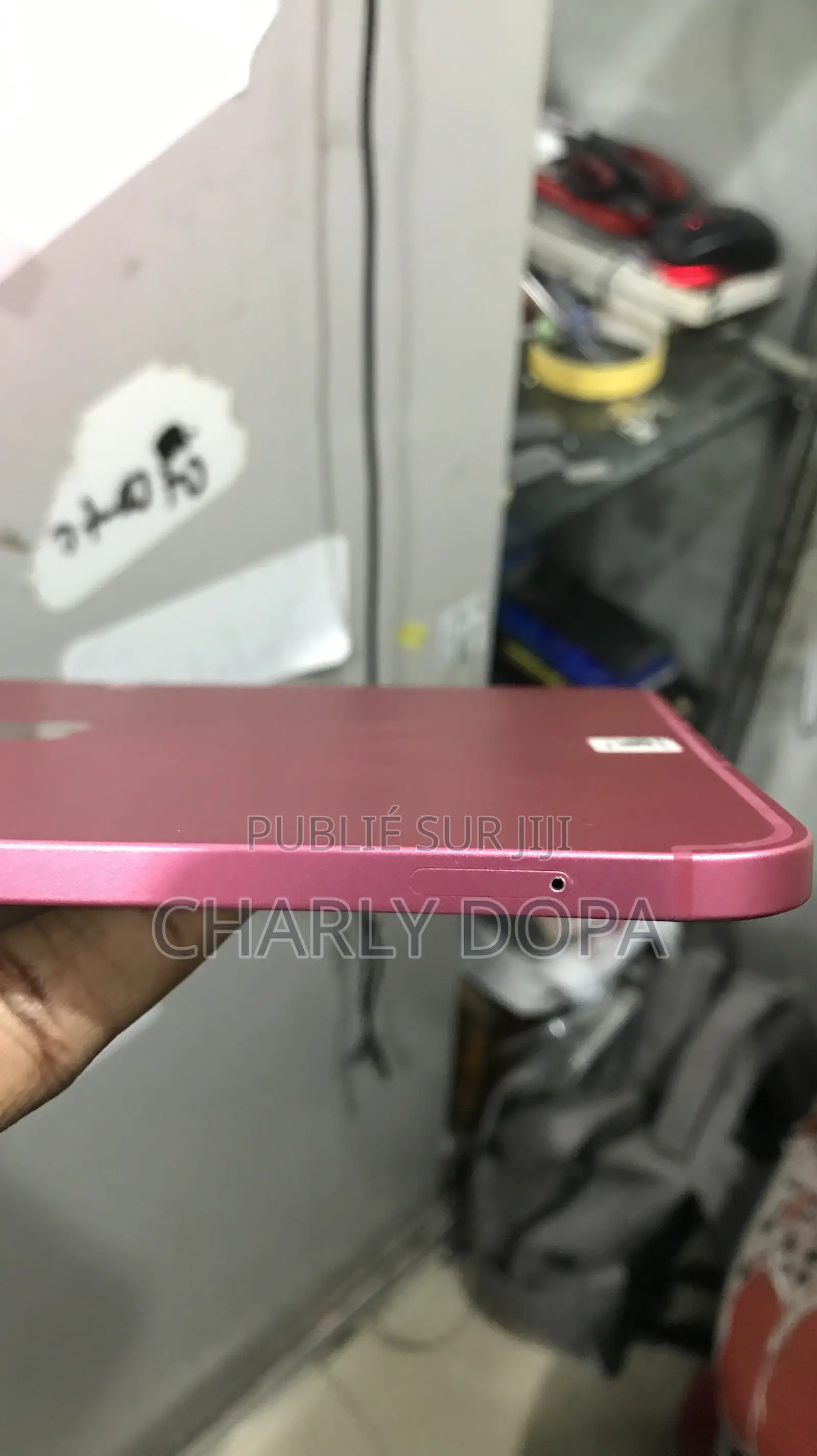 Apple iPad (2025) 64 GB Rose