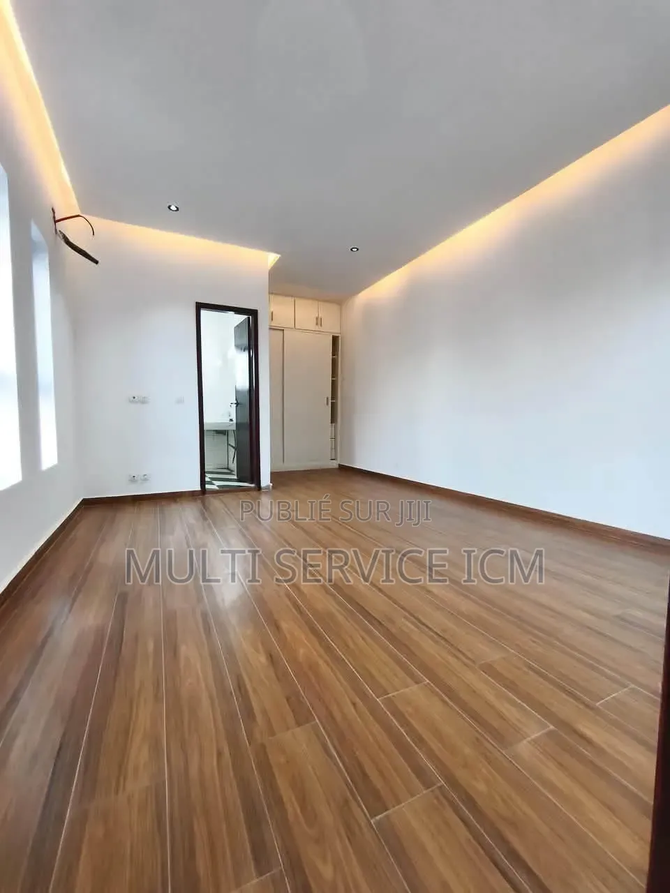 8chbre Duplex dans Ismaël Coulibaly, Bingerville à Vendre