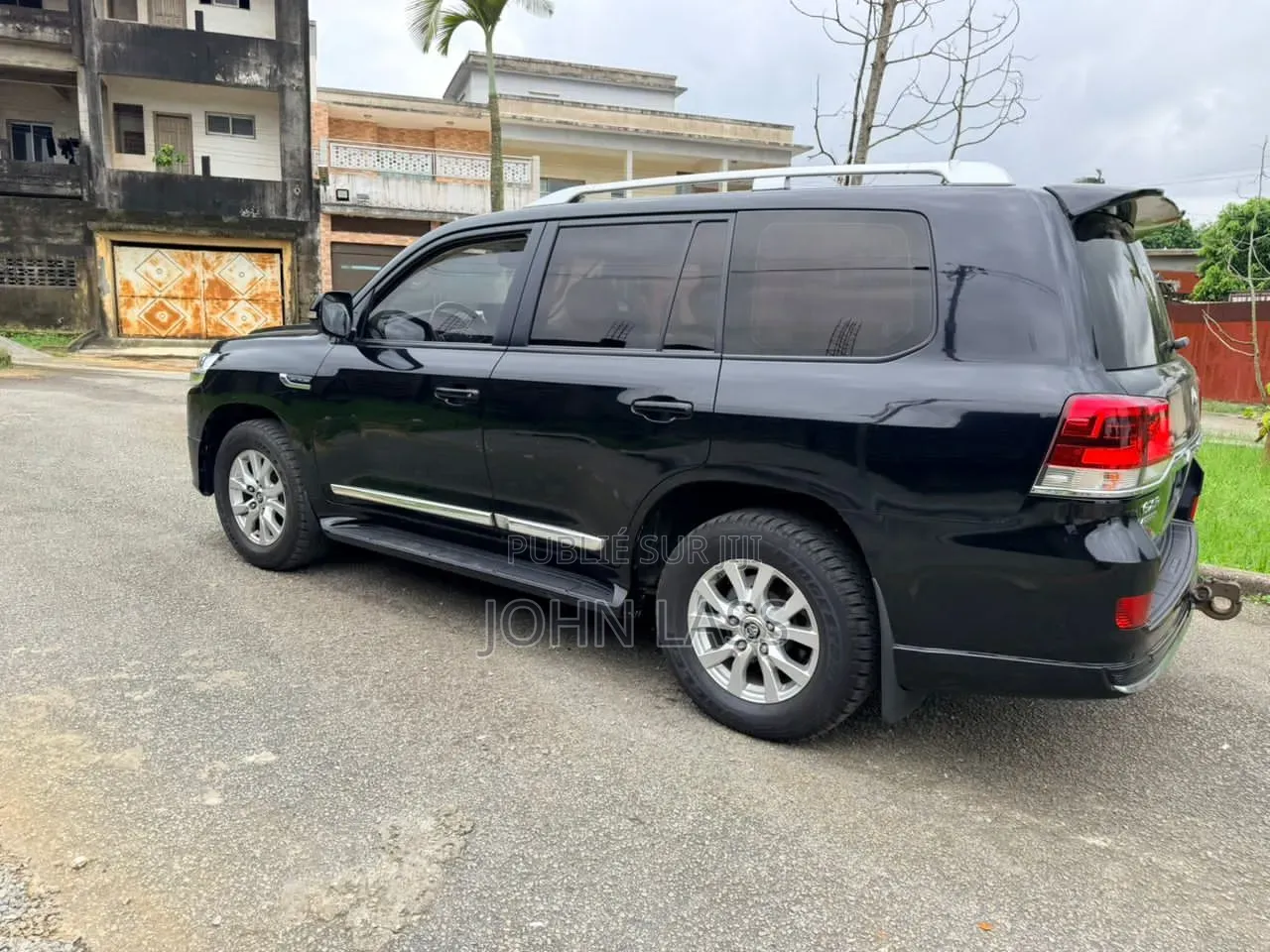Toyota Land Cruiser 2021 Noir