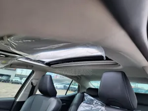 Nouveau Toyota Camry 2025 Noir
