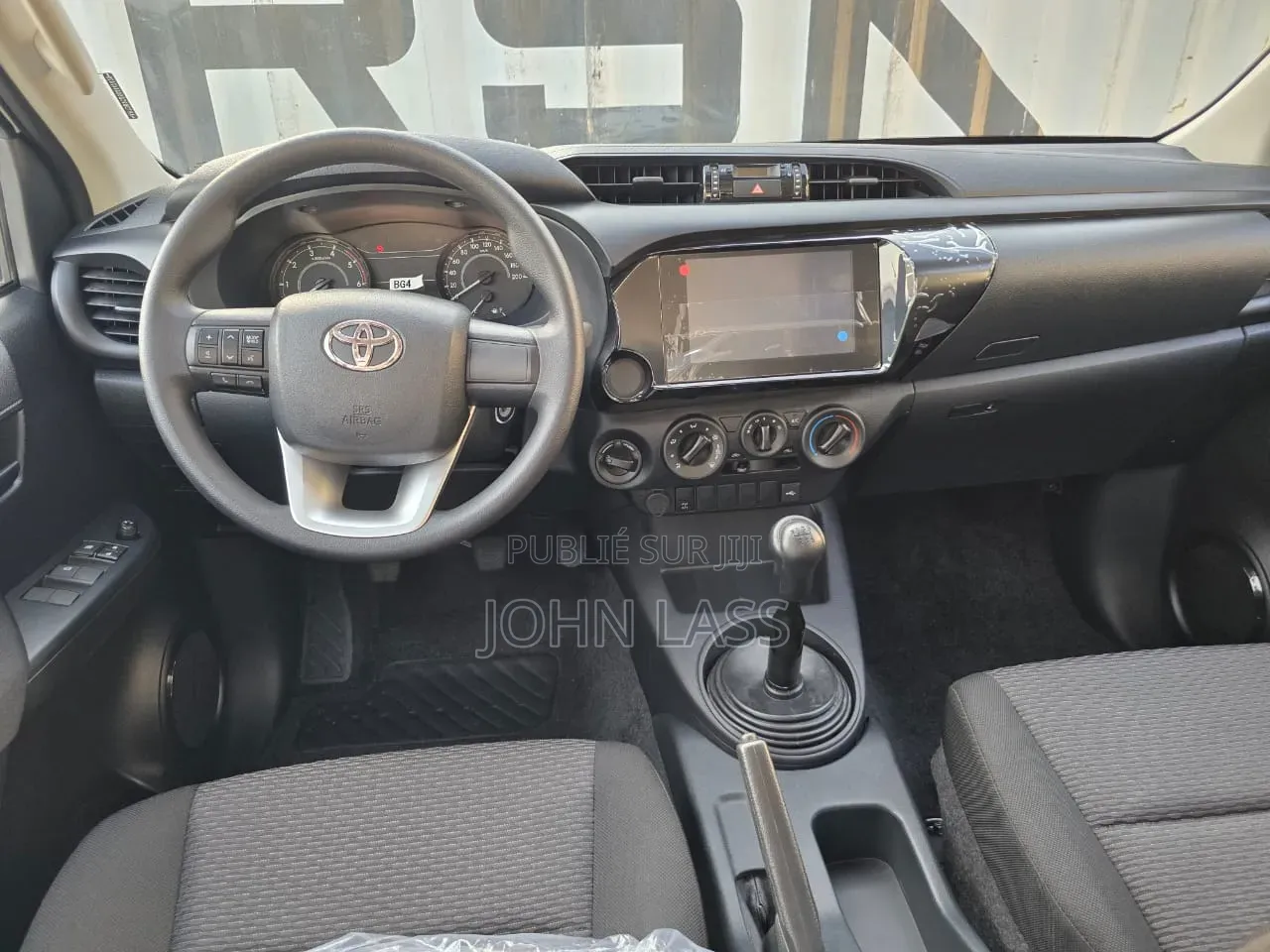 Nouveau Toyota Hilux 2025 Blanc