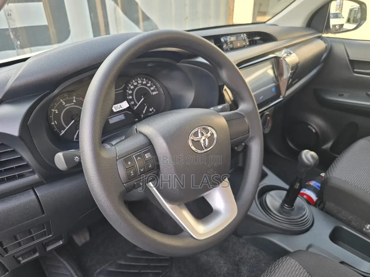 Nouveau Toyota Hilux 2025 Blanc