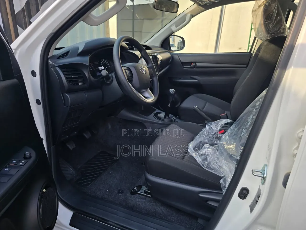 Nouveau Toyota Hilux 2025 Blanc