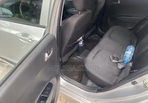 Hyundai I10 2016 Gris