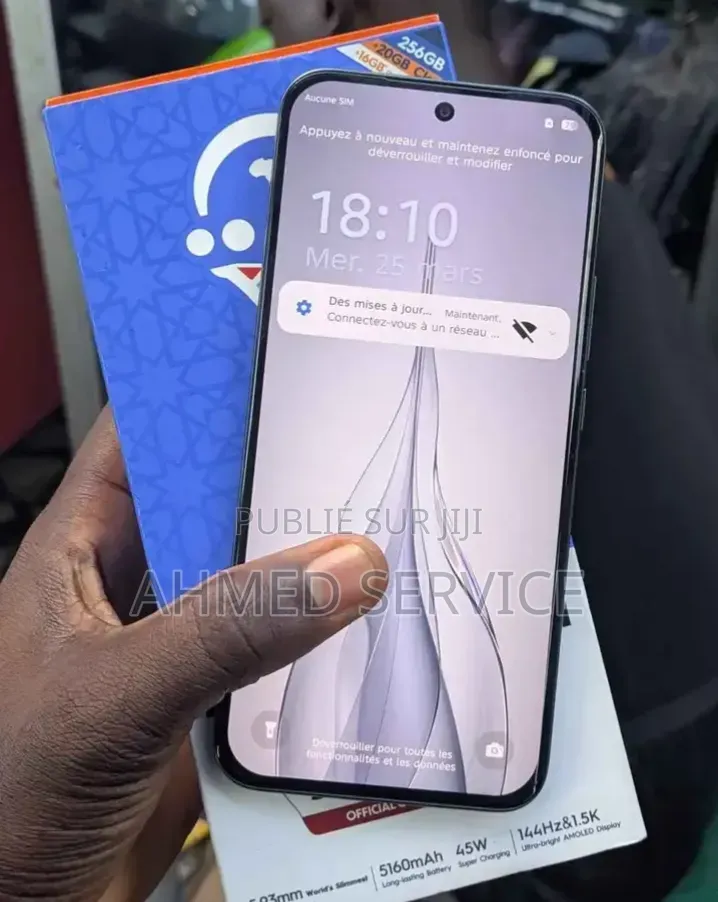 Nouveau Tecno Spark Slim 256 GB Blanc