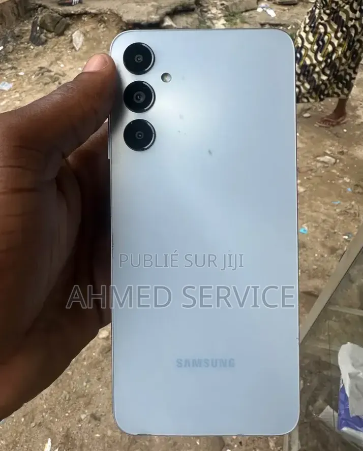Nouveau Samsung Galaxy A05s 128 GB Blanc