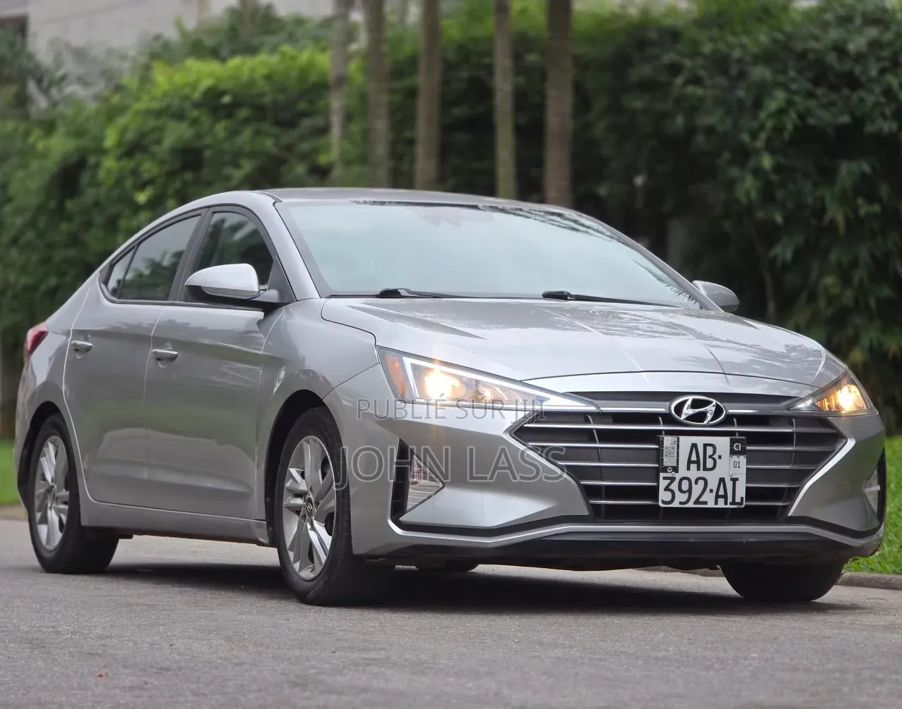 Hyundai Elantra 2020 Blanc cassé