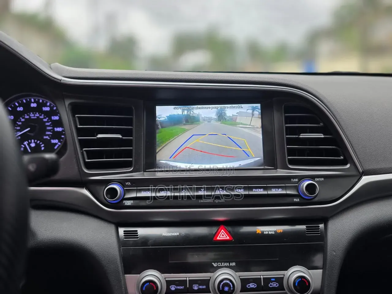 Hyundai Elantra 2020 Blanc cassé