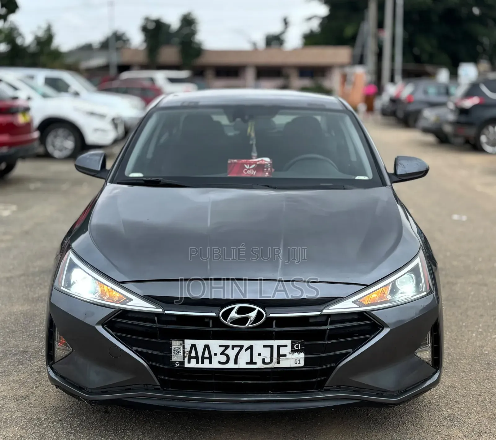 Hyundai Elantra 2020 Gris