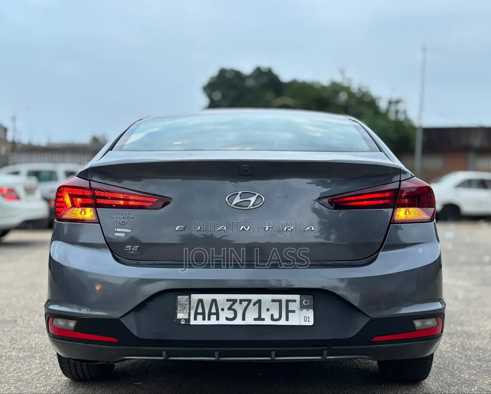 Hyundai Elantra 2020 Gris