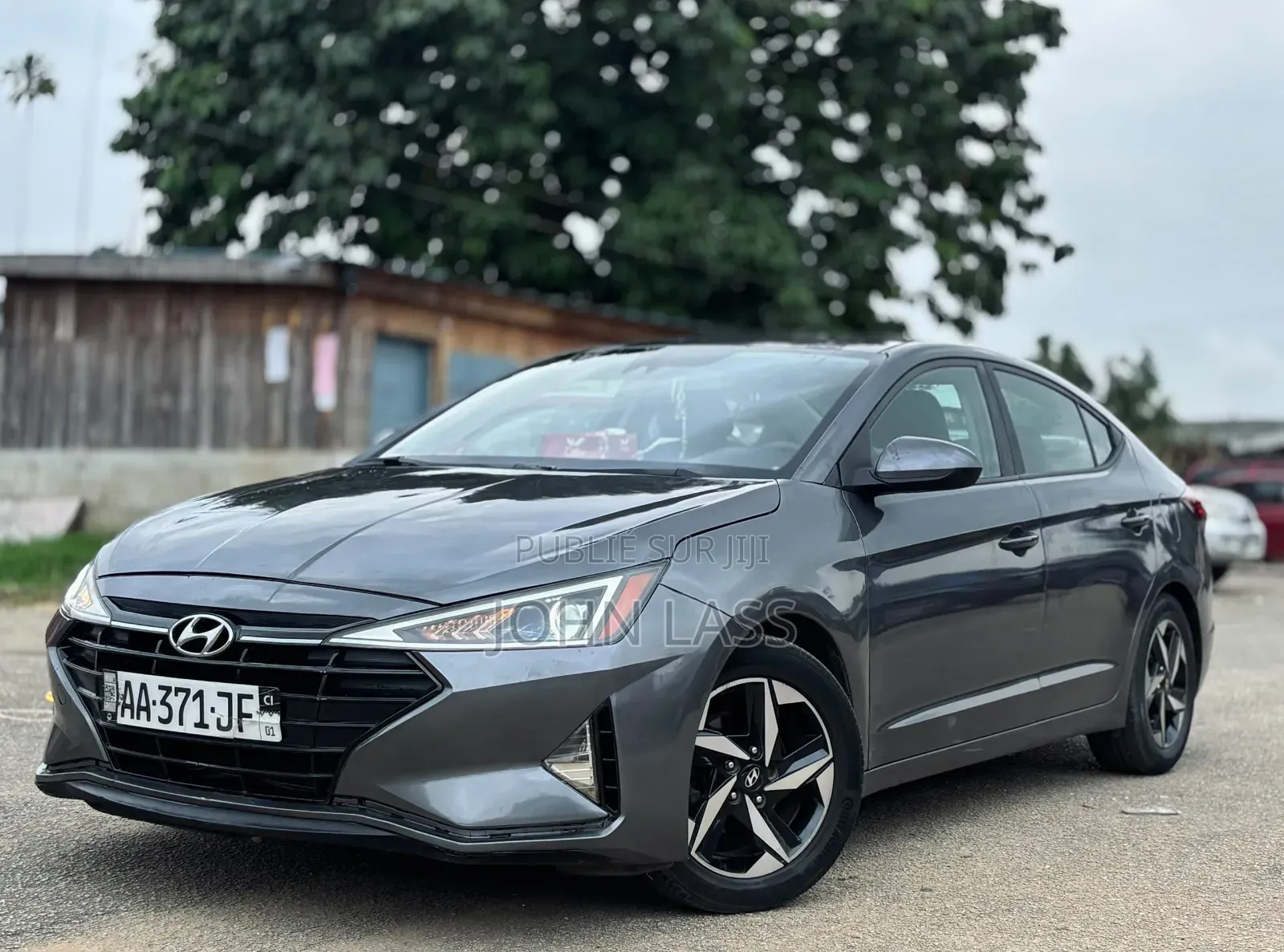 Hyundai Elantra 2020 Gris