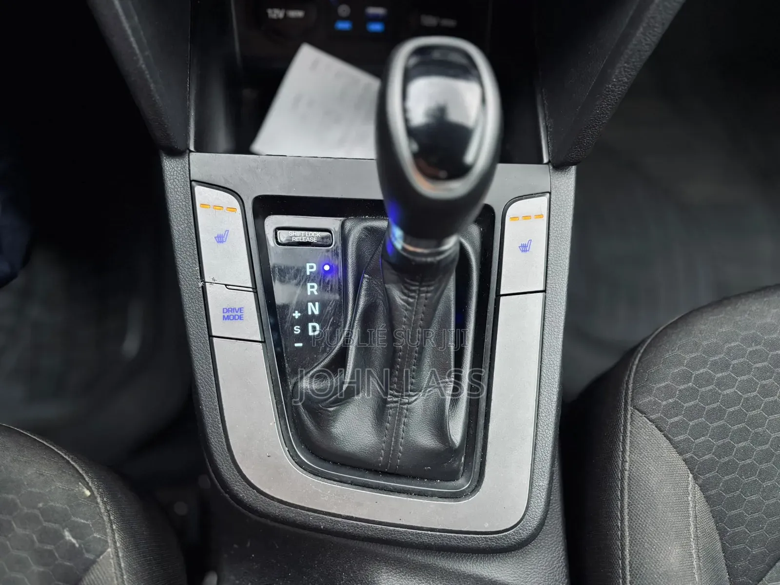 Hyundai Elantra 2020 Gris