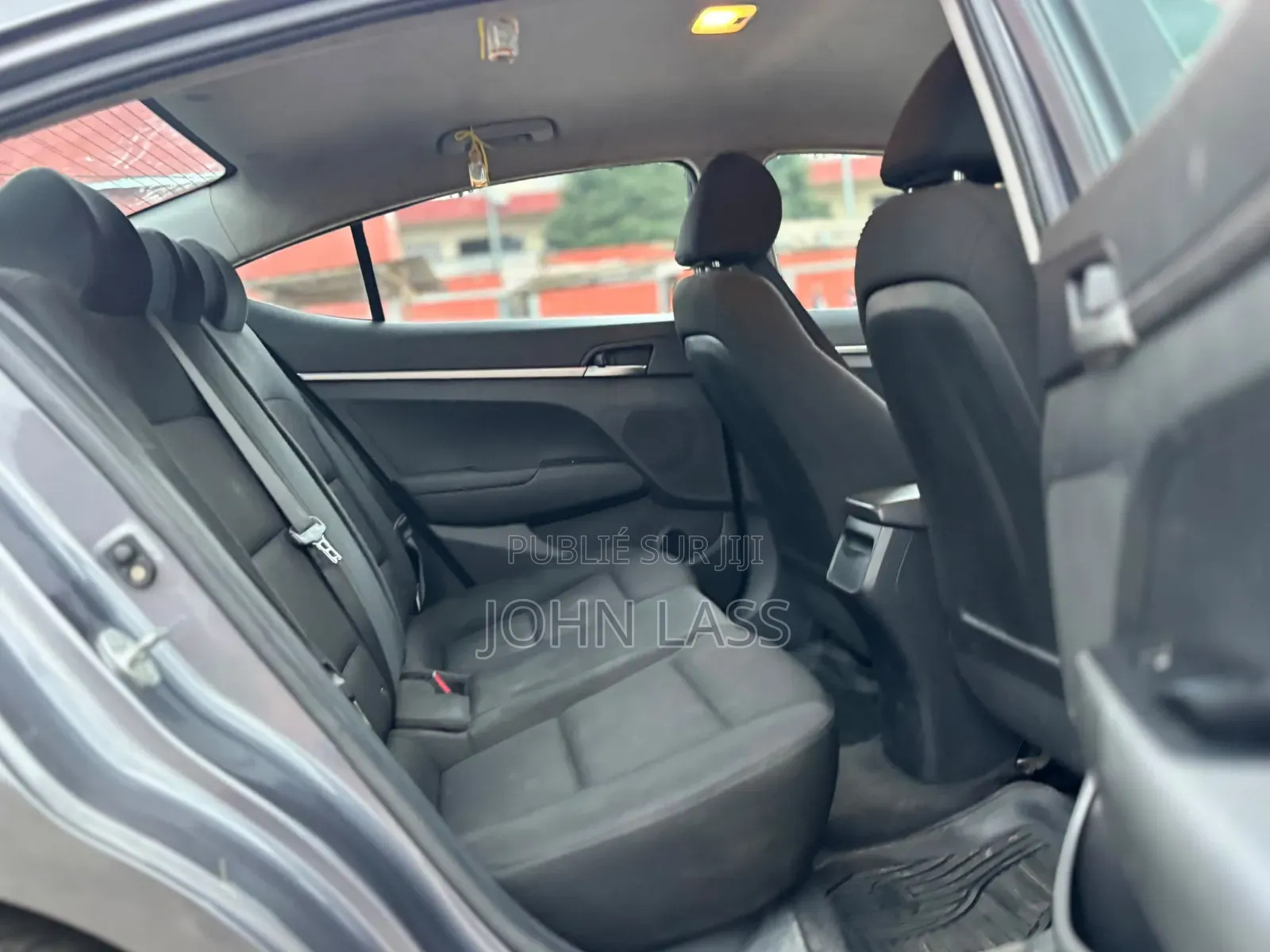 Hyundai Elantra 2020 Gris