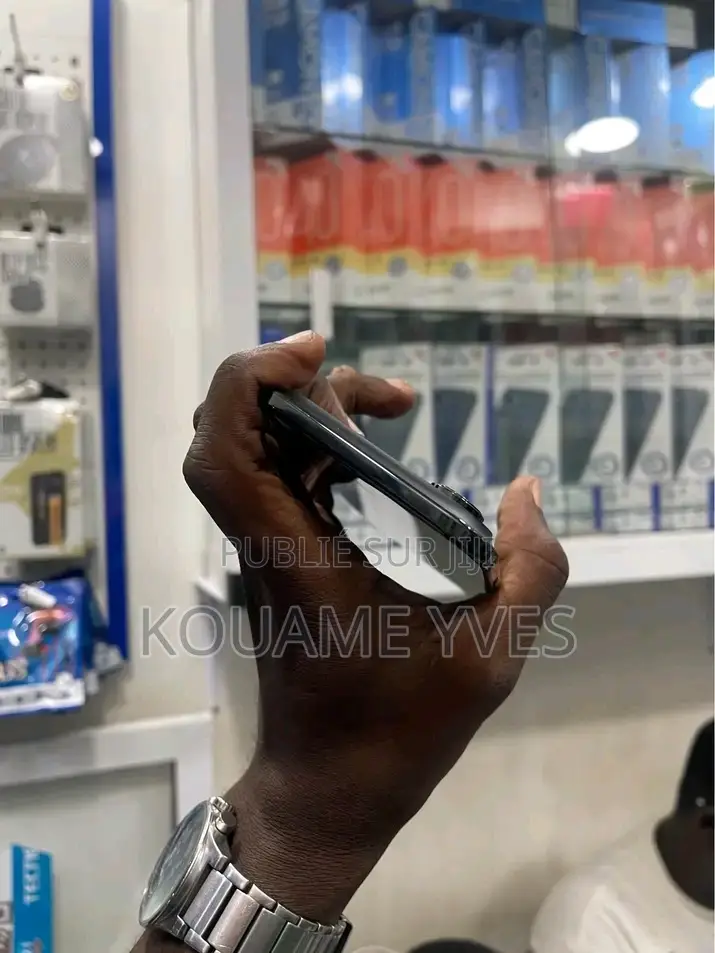 Nouveau Apple iPhone 17 512 GB Noir