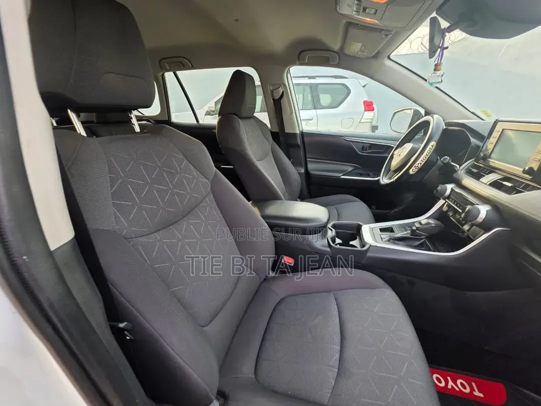 Toyota RAV4 2020 Blanc