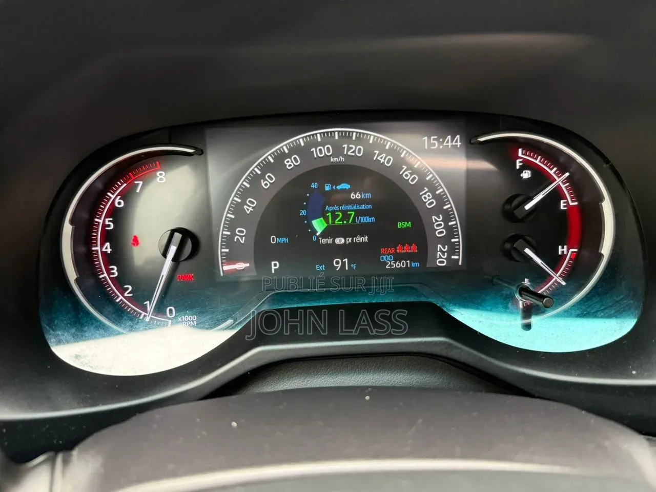 Toyota RAV4 2025 Gris