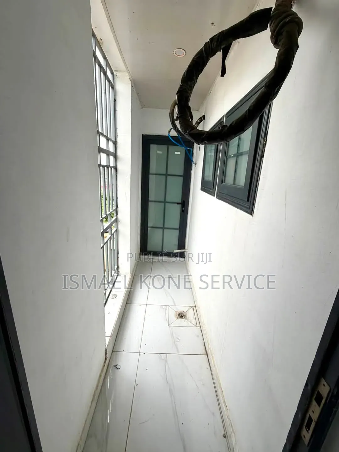 2chbre Appartement dans Kone Ismaël, Cocody à Louer