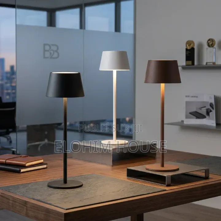 Lampe LED De Table Moderne (Rechargeable)
