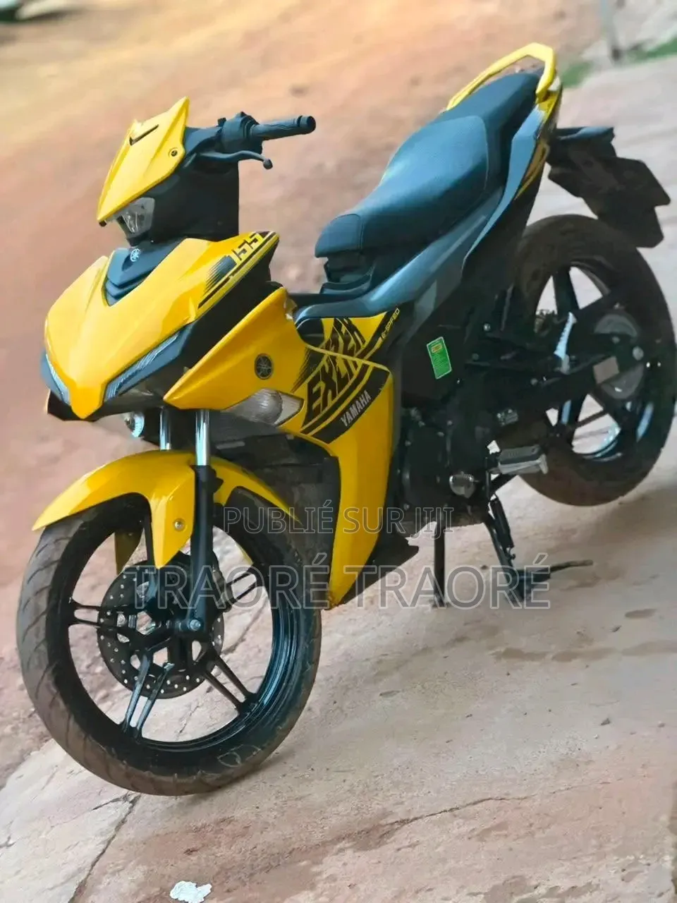 Nouveau Yamaha NMAX 155 2024 Jaune