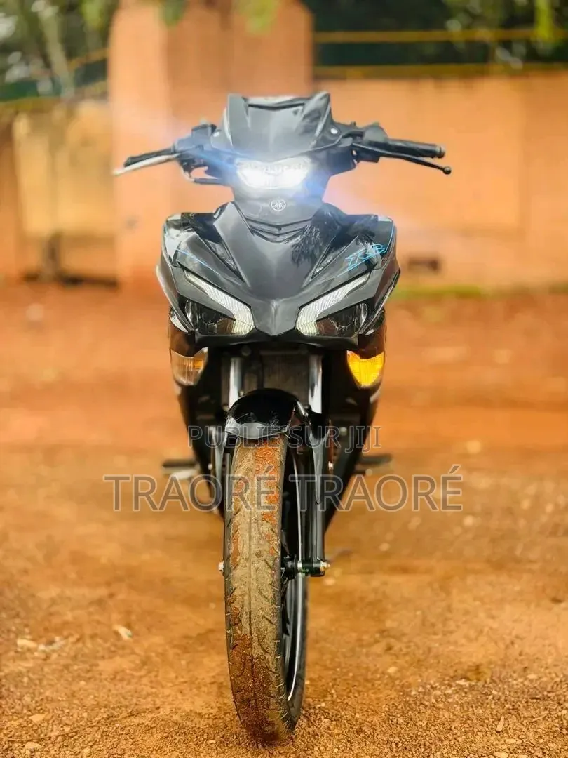 Nouveau Yamaha NMAX 155 2024 Jaune