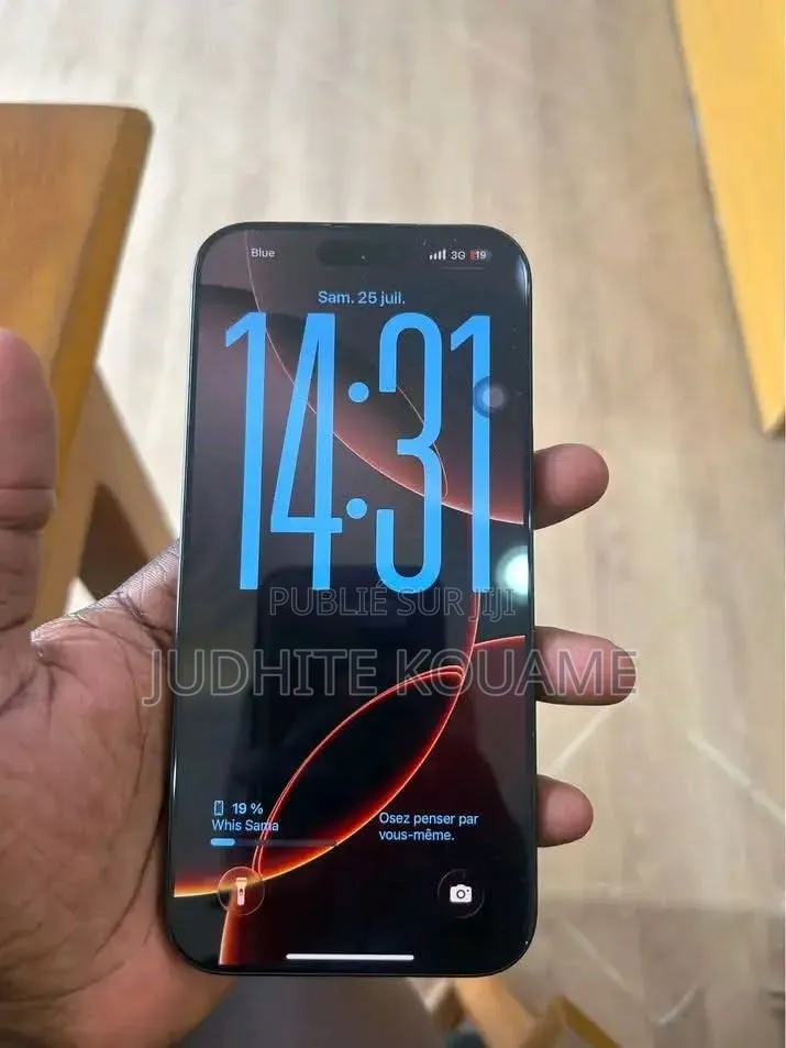 Nouveau Apple iPhone 16 Pro Max 256 GB Bronze