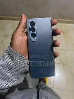 Nouveau Samsung Galaxy Z Fold4 256 GB Bronze