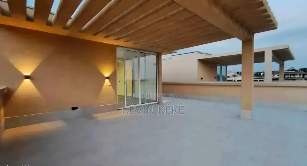 6chbre Duplex dans Grâces Immobilier, Bingerville à Vendre
