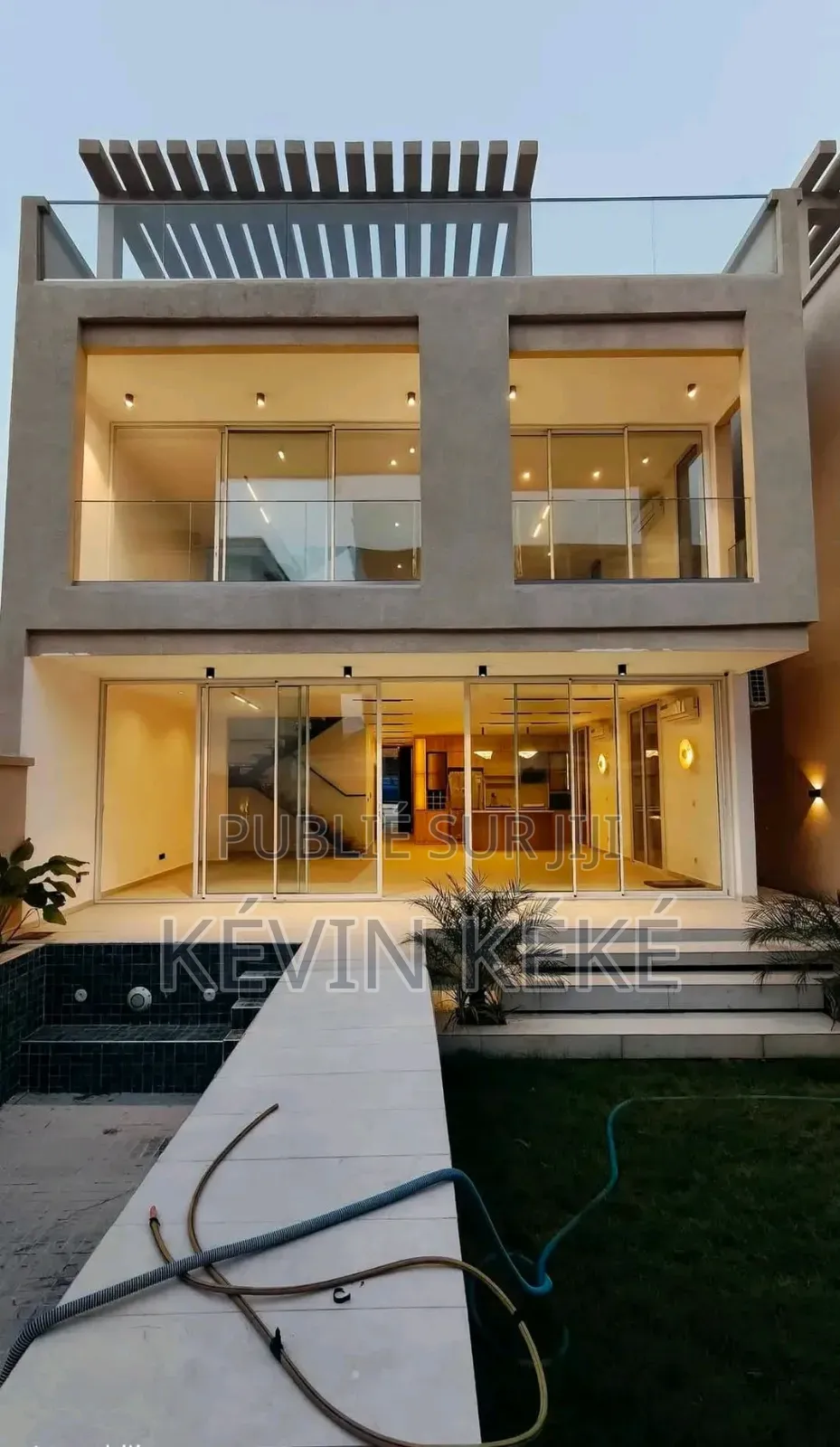 6chbre Duplex dans Grâces Immobilier, Bingerville à Vendre