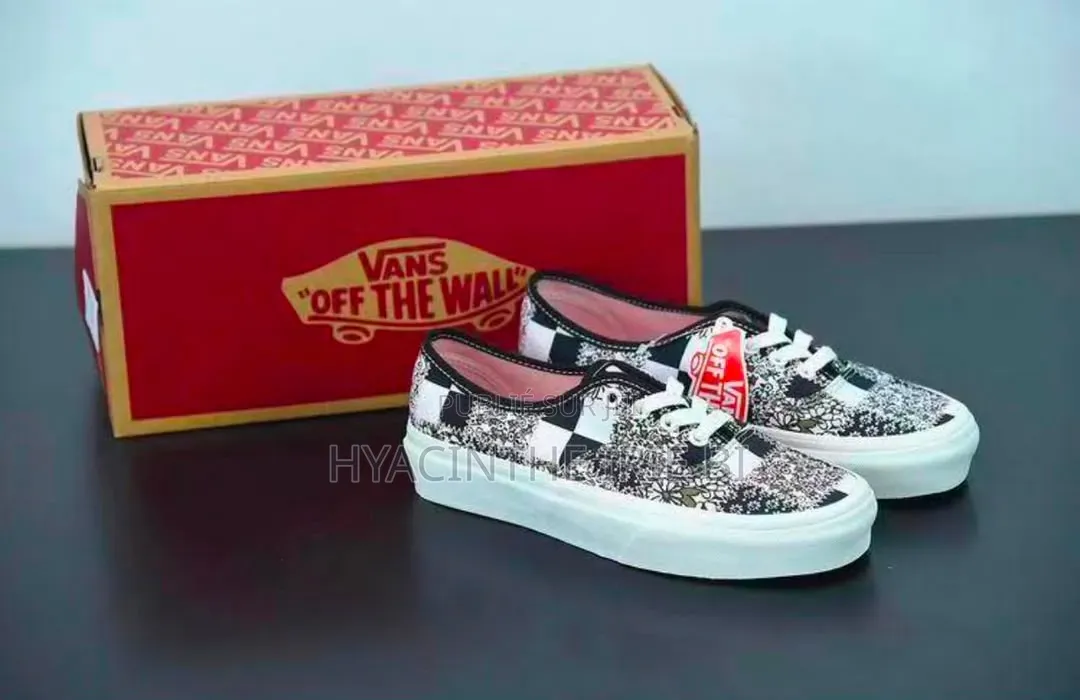Vans Sneakers. Authentique Original P39-45 Style, Confort Clas
