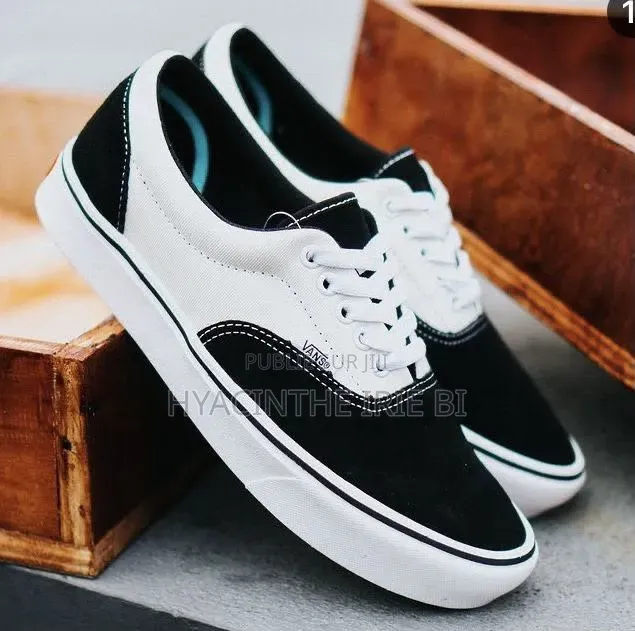 Vans Sneakers. Authentique Original P39-45 Style, Confort Clas