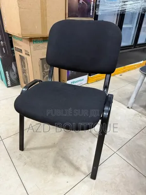 Chaise Visiteurs Ou Salle d'Attente De Bonne Qualité en Similicuir