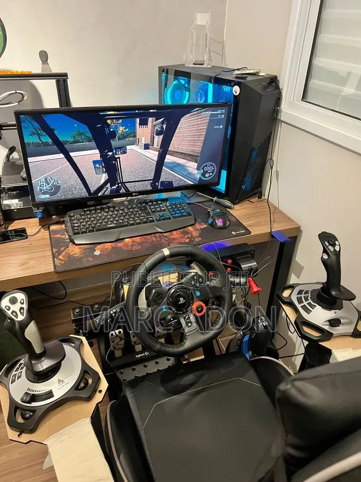 Volant Logitech G29 Driving Force + Pédalier –Compatible PS5,4,3 Et PC