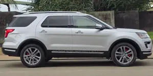 Ford Explorer Base 4dr FWD (3.5L 6cyl 6A) 2017 Gris