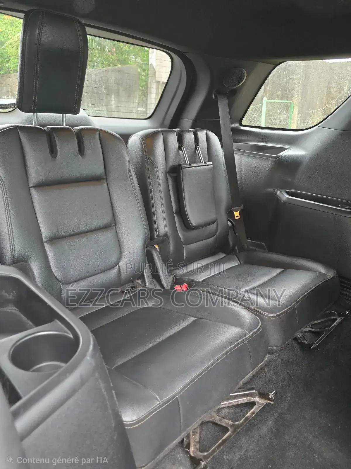Ford Explorer Base 4dr FWD (3.5L 6cyl 6A) 2017 Gris