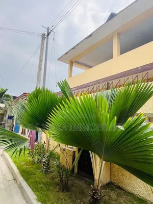 5chbre Duplex dans Deux Plateaux à Vendre