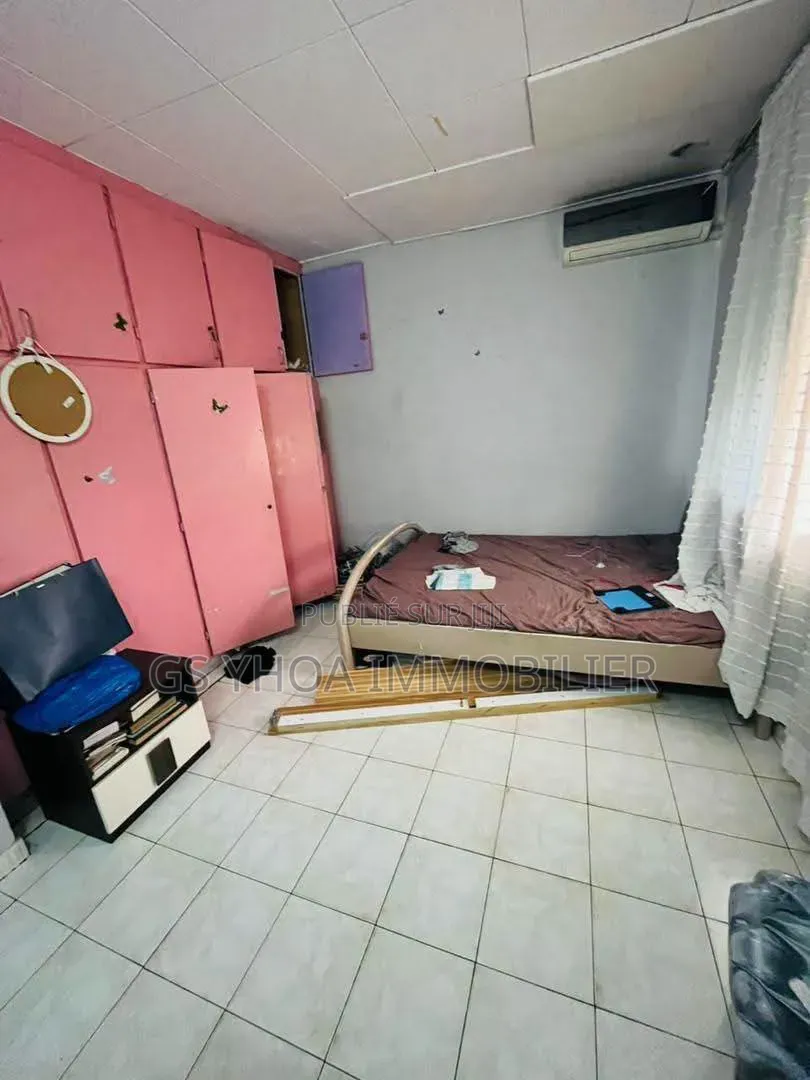 5chbre Duplex dans Deux Plateaux à Vendre