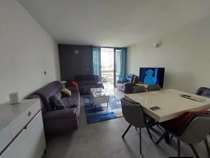 2chbre Appartement dans Cocody à Vendre