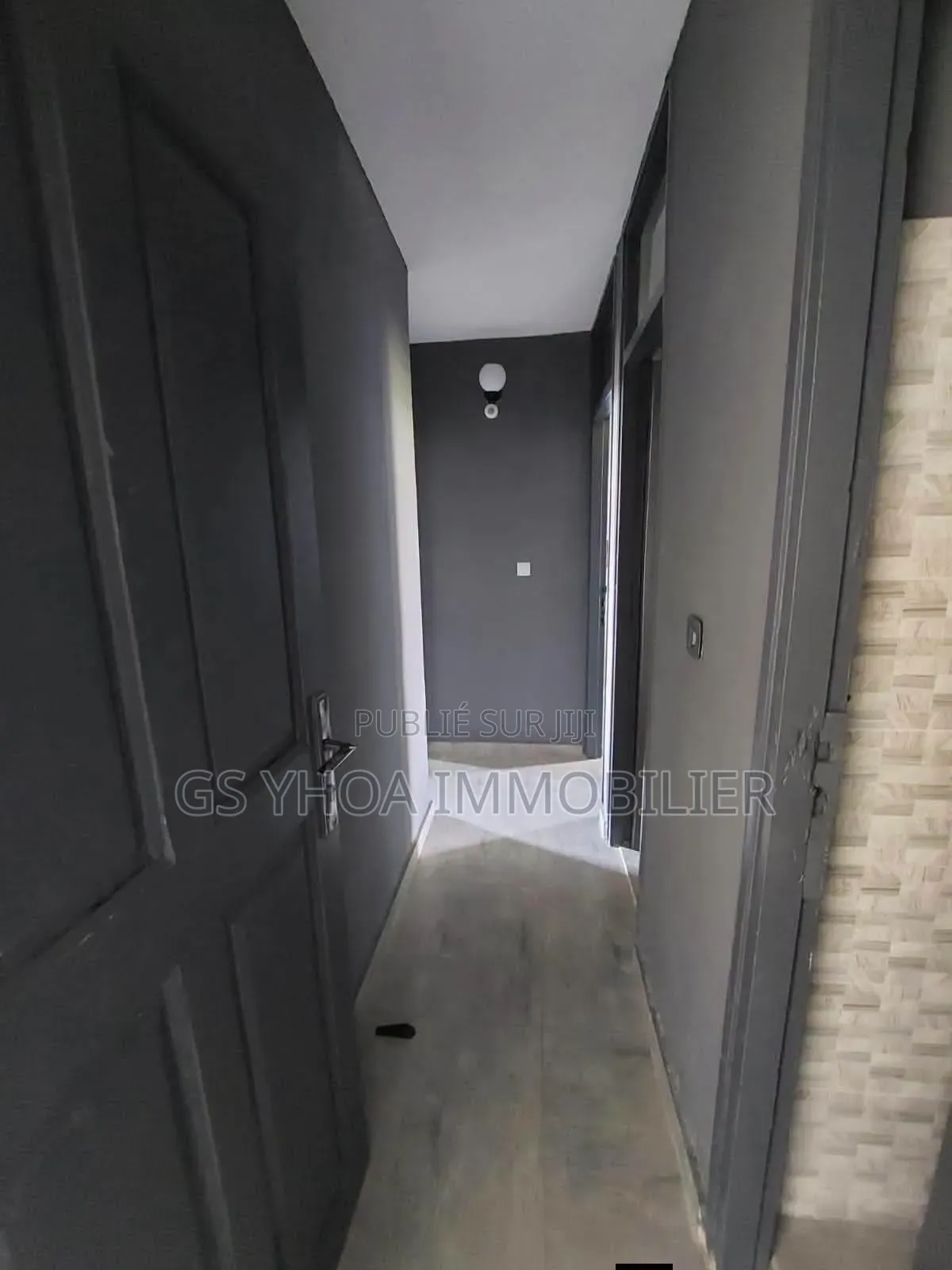 2chbre Appartement dans Cocody à Vendre