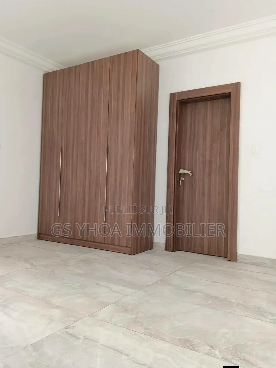 5chbre Villa dans Cocody à Vendre