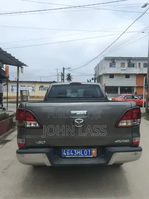 Mazda BT-50 2018 Noir