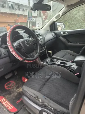 Mazda BT-50 2018 Noir